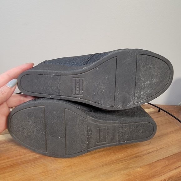 Toms Kala Black Sparkle Lace Up Wedge Booties Size 8 - Picture 10 of 15